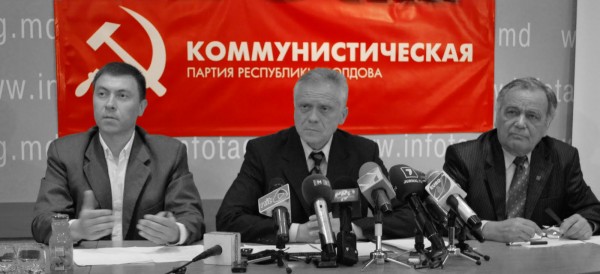 Как "коммунисты" Молдовы перестроились ?